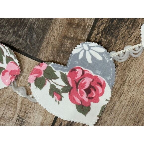 Valentine Heart Banner Bunting Vintage Linens Wedding Shower - Picture 1 of 5